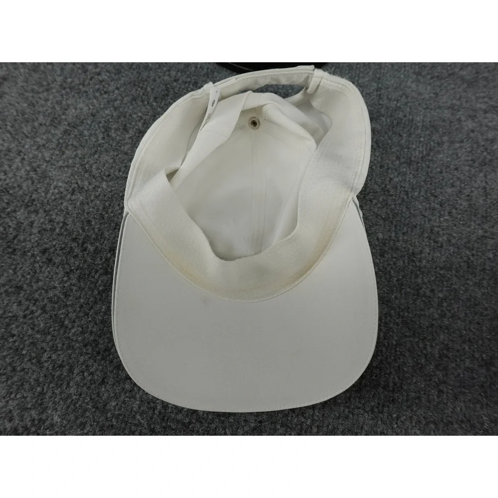 Lululemon Fast and Free Run Hat Unisex OS White Rainbow Reflective‎ Logo